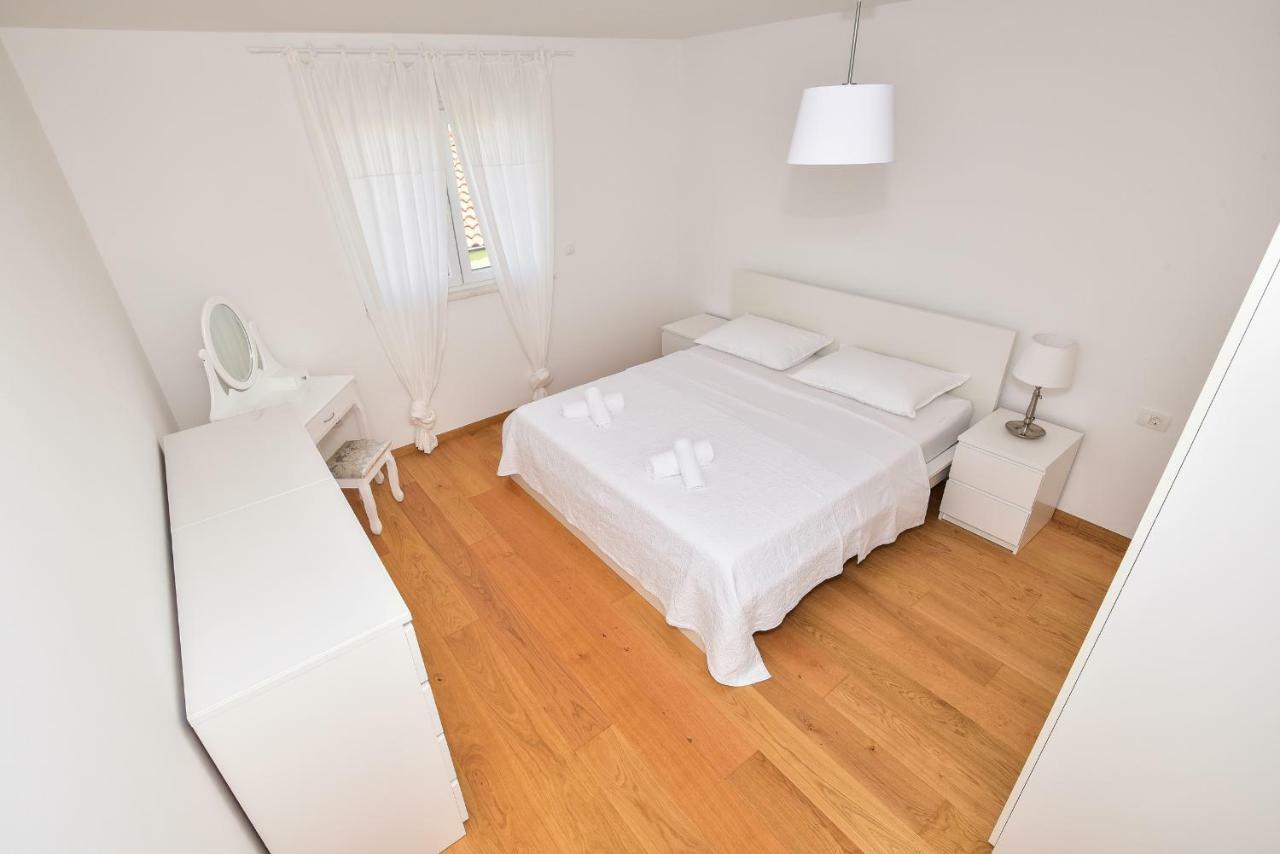 Apartment Ricca Seaview Makarska Eksteriør billede